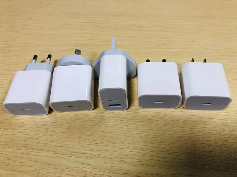 20W 5V 3A 9V 2.22A 12V 1.67A USB C PD Charger